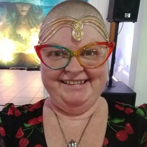 Angela Natel