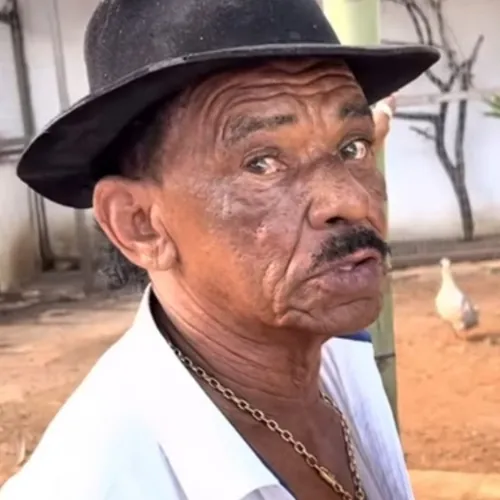 Família Tiringa e Charlles FC
