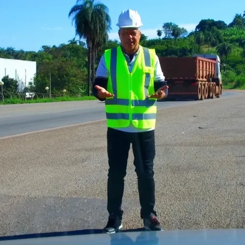 Minas Gerais Para o Mundo / GERALDO QUEIROZ