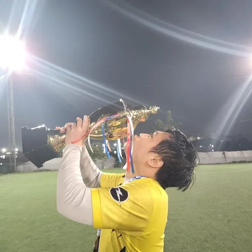 DE Football 