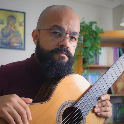 Regis Mota - Um violão católico